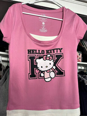 Hello Kitty HK Graphic Tee Pink & White Short Sleeve Tee